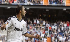 开云体育下载-唯一性展现，南非速胜塞内加尔，内马尔独揽世界排名争夺战