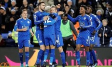 开云体育下载-大球队在洲际比赛中展现实力，轻松晋级