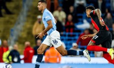 开云体育官方网站-曼城遭遇一波三折战平伯恩茅斯，领先优势缩小的简单介绍