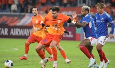 开云体育在线-横滨水手士气爆棚，实现双杀