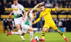 开云体育中国-包含维尔茨堡前锋因伤无缘与门兴格拉德巴赫的比赛的词条