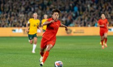 开云APP-女足巨星当选年度最佳球员