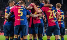 开云体育官方网站-利物浦客场逆转战胜对手，赛季表现强劲