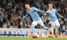 开云体育入口-瑞典队在比分领先下成功晋级