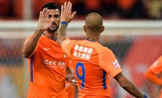 开云官网-上港迎战鲁能——争霸战役谁能称霸的简单介绍