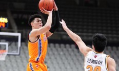 开云体育平台APP-上海队持续努力队员素质全面发展