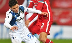 开云体育下载-亚特兰大主场遭遇失利，球队状态欠佳的简单介绍