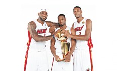 开云体育-网球天平的两端，当传统与创新交汇于西西帕斯的一拍之间