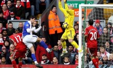 开云体育-利物浦门将阿利松出色扑救，助球队取得胜利的简单介绍