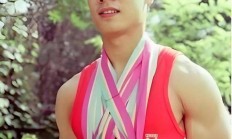 开云体育在线-扬眉吐气，运动员们在赛场上谱写出无数传奇