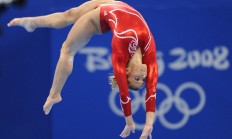 开云体育-短剑刺破北伦敦的夜，当韩国绝杀邂逅法比尼奥的彩虹