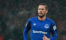 开云体育app-双城记，伊斯坦布尔引擎咆哮，罗马狼烟逆风翻盘—新赛季的逆转狂想曲