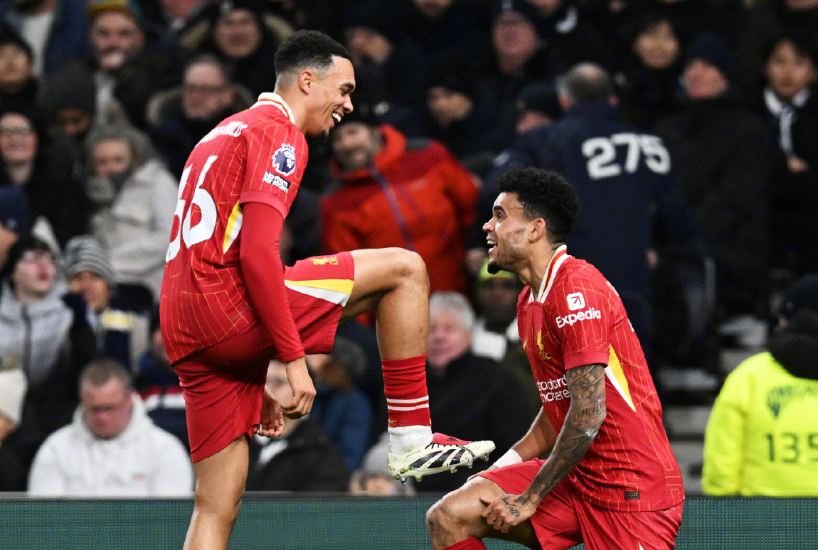 利物浦华丽进球，主场力克对手取得胜利