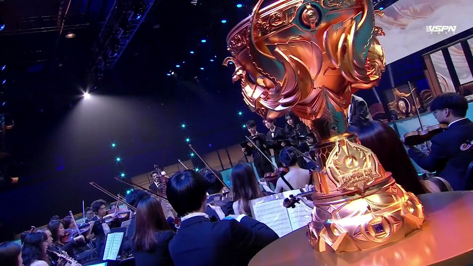 胜利之夜：球队团结合作，夺取胜利的简单介绍