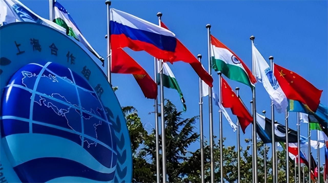 南亚区球队引进新外援助阵赛季收官战的简单介绍 南亚区球队引进新外援助阵赛季收官战的简单介绍