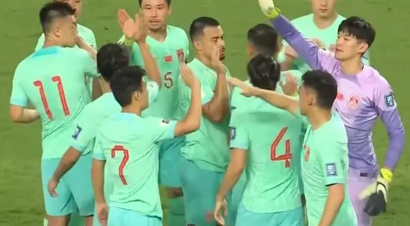 世界级球员在亚太比赛中发挥出色