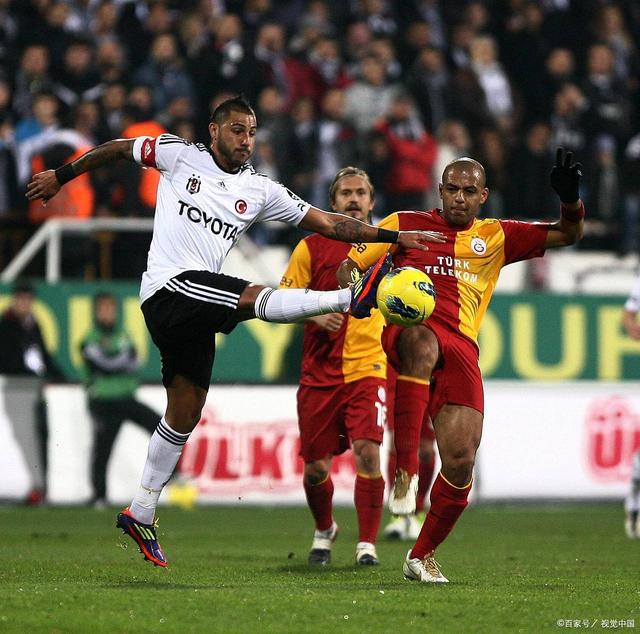 包含阿贾克斯出色发挥，展现实力与魅力的词条