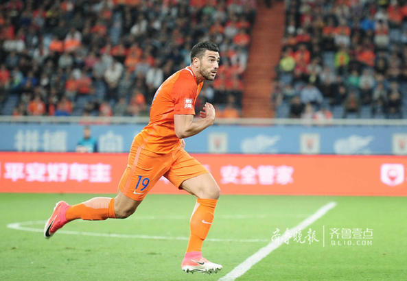 富力客场战平鲁能，继续保持不败