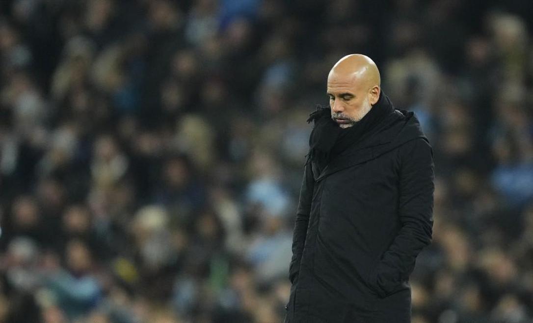 曼城遭遇送礼,惨败无缘晋级 曼城遭遇送礼,惨败无缘晋级