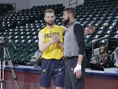 尼科萨那民为外围手球遭遇挫折，突破艰难