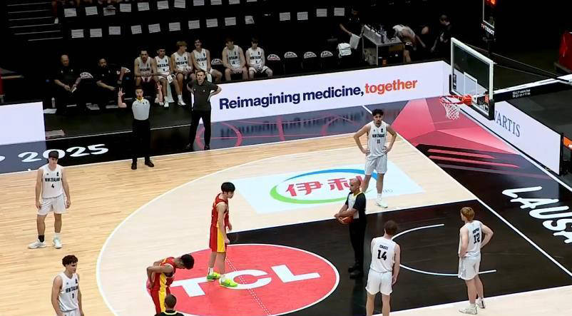 新秀崭露头角,发挥耀眼助球队获胜 新秀崭露头角,发挥耀眼助球队获胜