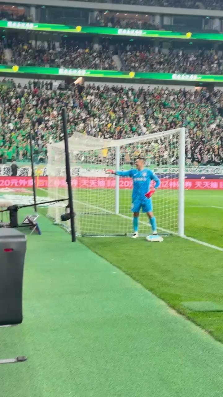 足球赛场上的精彩瞬间将令人难忘 足球赛场上的精彩瞬间将令人难忘