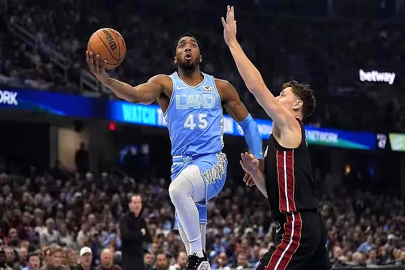 梅斯客场战胜波尔多，提前锁定胜局