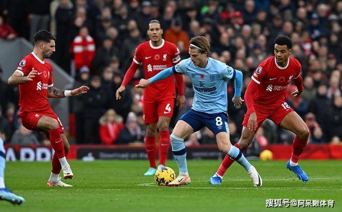 利物浦主场击败阿森纳，争冠前景渐入佳境