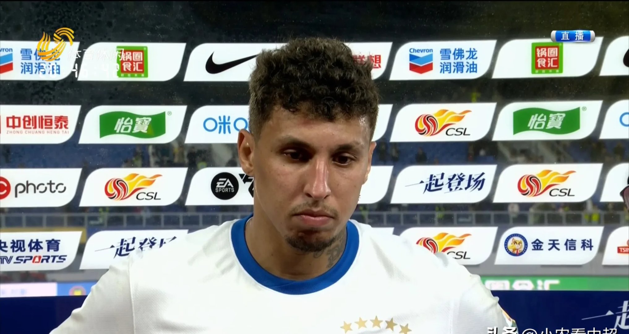 年轻球员个人表现亮眼,助力球队取得胜利 年轻球员个人表现亮眼,助力球队取得胜利