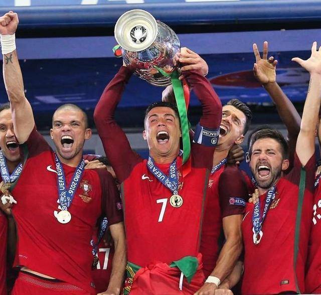 比赛紧张激烈，球队誓夺欧洲杯冠军