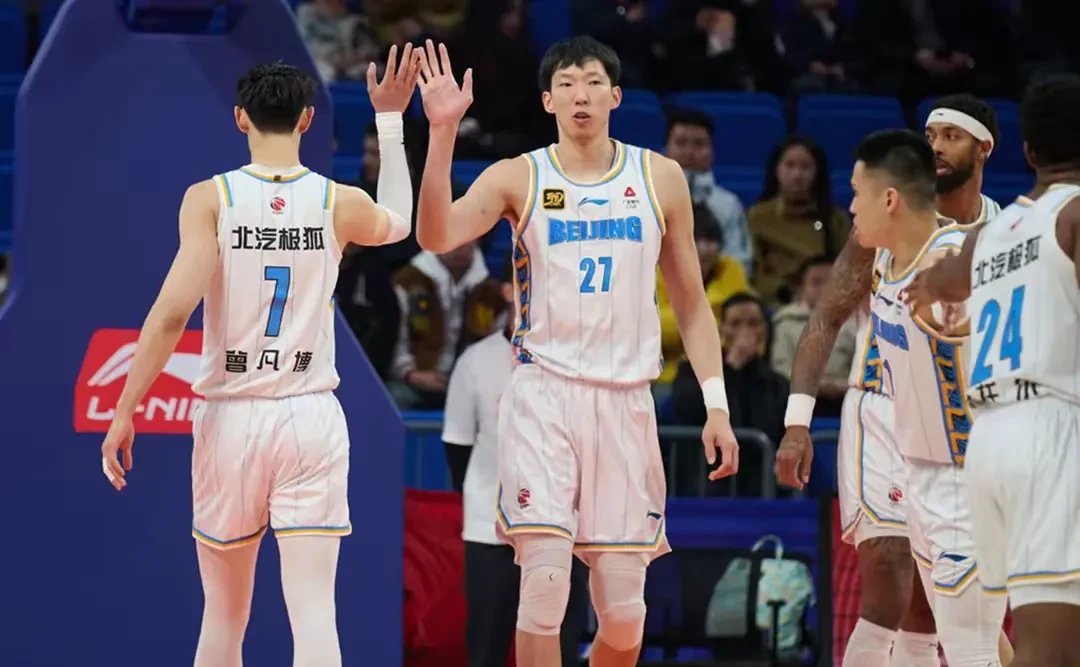 山西队主场取胜,北京战队落败 山西队主场取胜,北京战队落败