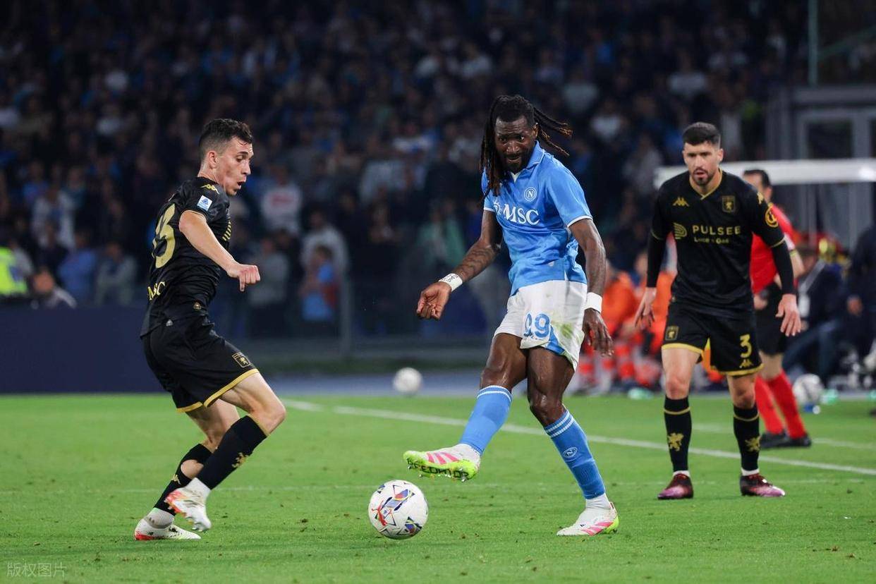 包含意甲球队备战关键战,训练态度严谨有规律的词条 包含意甲球队备战关键战,训练态度严谨有规律的词条