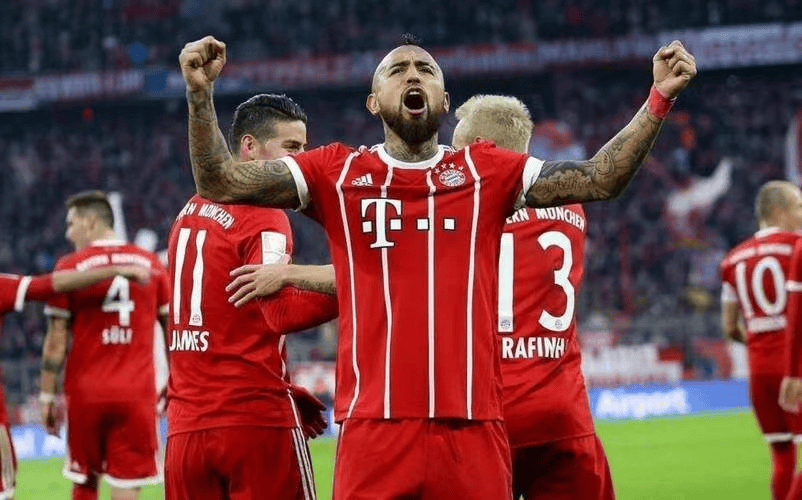 拜仁慕尼黑大比分获胜，小组第一可期