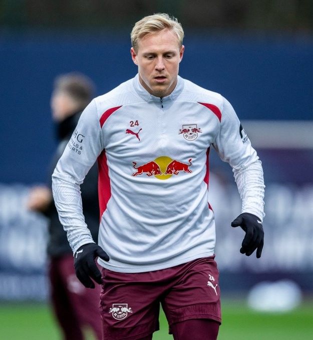 包含RB莱比锡力争晋级，球员状态火爆的词条