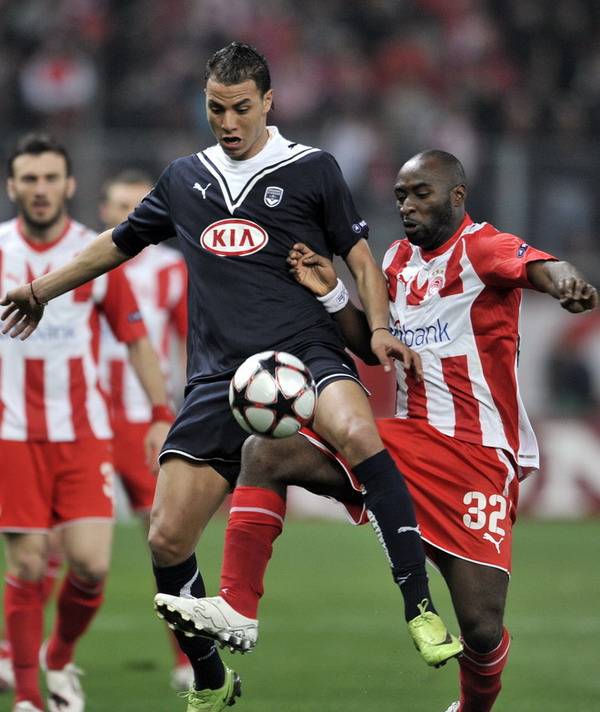 基达菲主场平局:主客势均力敌