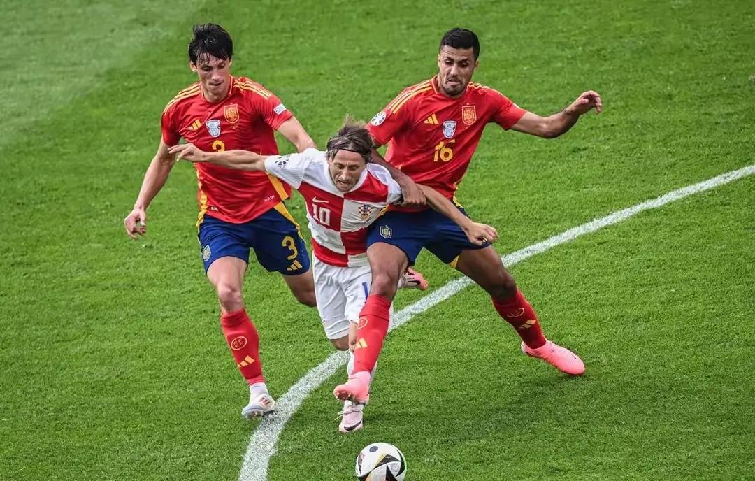 包含西班牙迎战瑞典，双方实力对比如何？的词条