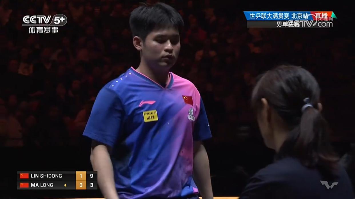 一场惊心动魄的比赛，场面扣人心弦