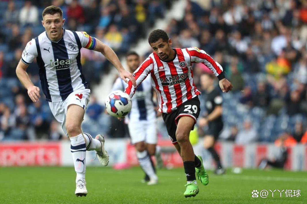 关于布里斯托城主教练疑似解约，俱乐部管理形势动荡的信息