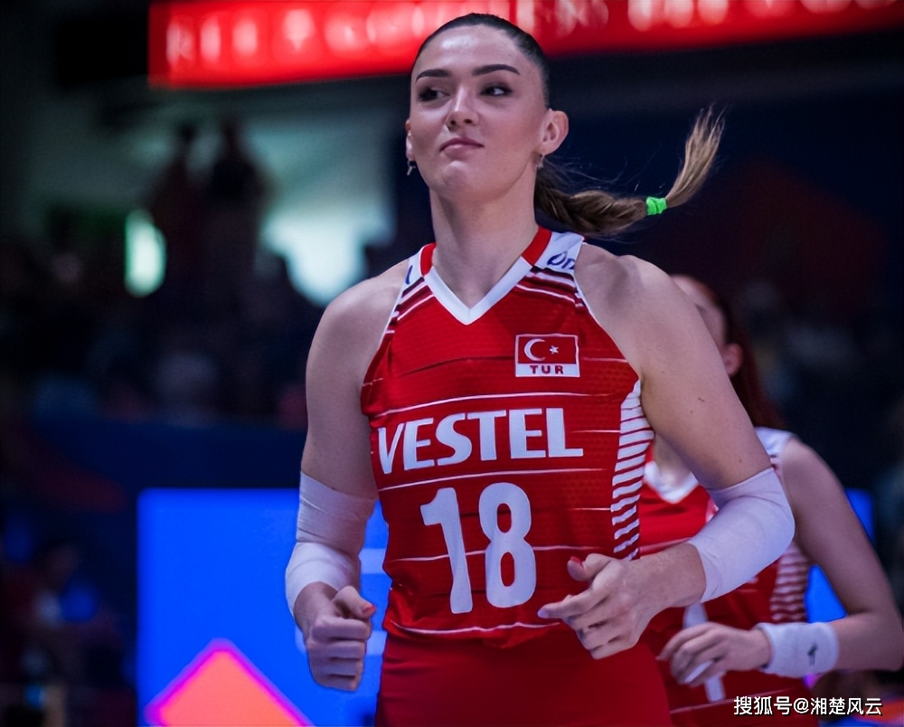 土耳其队失误冲击失败,晋级雄心缓缓破碎的简单介绍 土耳其队失误冲击失败,晋级雄心缓缓破碎的简单介绍