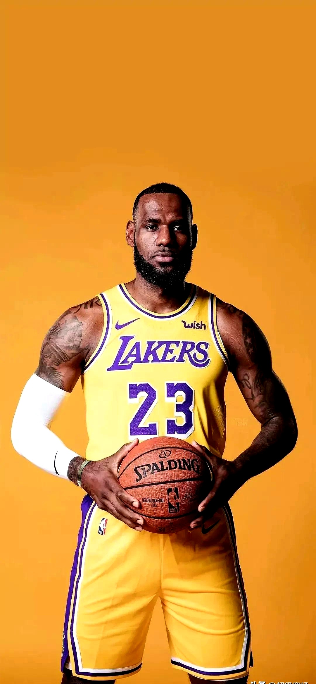 湖人终结连败，战胜火箭取得一场胜利