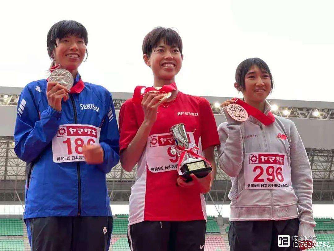 日本举重选手三连胜，刷新奥运纪录的简单介绍