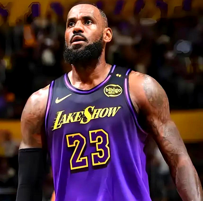 湖人再胜尼克斯，继续保持不败势头